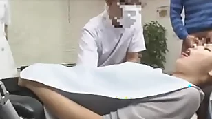 日本 EP 隱形人在牙科診所，病人被撫摸和性交，行為